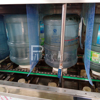 ปุ่มควบคุม 300 BPH Gallon Water Plant ผู้ผลิต