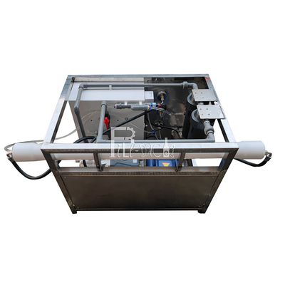 จัดส่งโดยใช้เครื่องบำบัดน้ำระบบ Reverse Osmosis / เครื่องกลั่นน้ำทะเล ผู้ผลิต