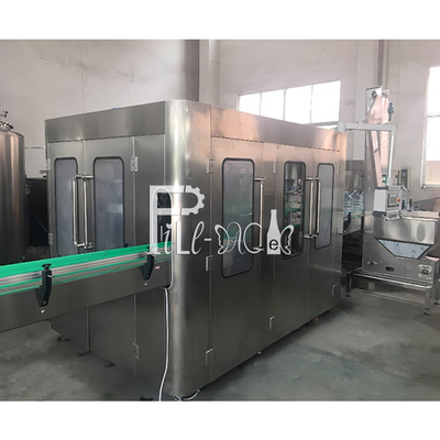เครื่องบรรจุขวดแร่ 3L / 5L / 10L น้ำบริสุทธิ์ 3 ใน 1 พลาสติก 1,000BPH 7.5KW ผู้ผลิต