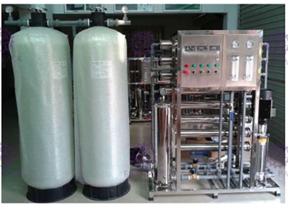 เครื่องบำบัดน้ำระบบ Reverse Osmosis ดื่มได้ 3000lph ถังกรอง FRP ผู้ผลิต