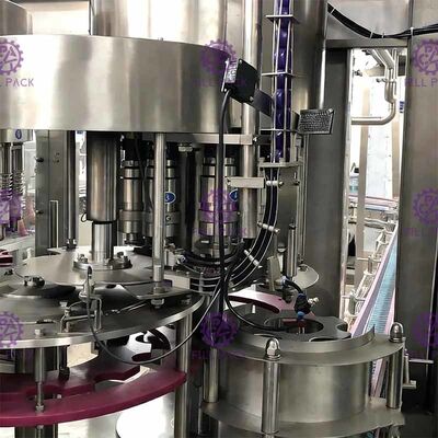 เครื่องบรรจุขวดน้ำแร่ 2 ลิตร 3 ใน 1 Monoblock PET สายการบรรจุน้ำดื่ม 4000BPH ผู้ผลิต