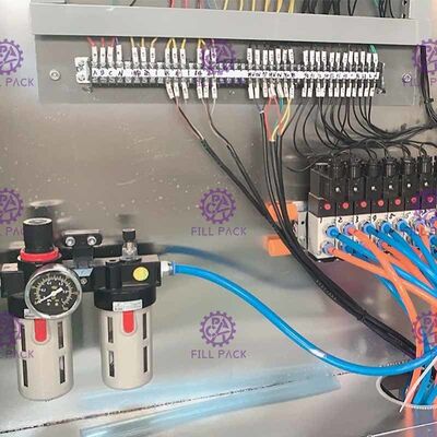 300bph อัตโนมัติ PLC การควบคุม 5 แกลลอนเครื่องเติมน้ําสําหรับน้ําดื่ม ผู้ผลิต