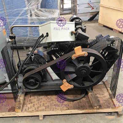 เครื่องเป่าขวดพลาสติก PET แรงดัน 120BPH ผู้ผลิต