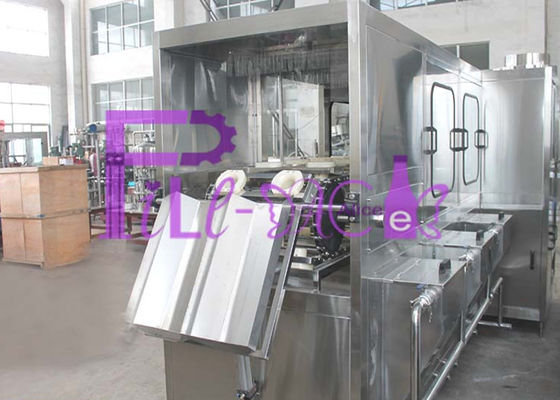 300BPH Washing Capping 3 In 1 Filling Machine Unit สำหรับน้ำดื่ม ผู้ผลิต