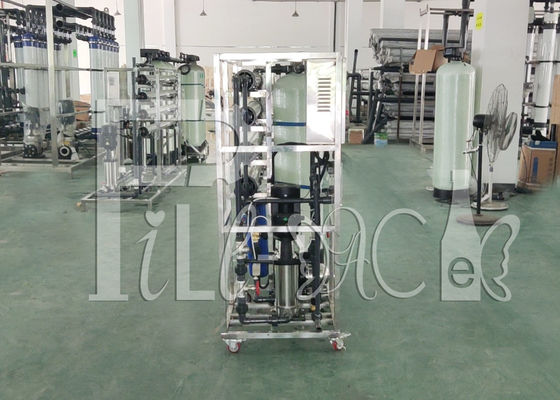 2000LPH น้ำดื่มโรงบำบัดน้ำ RO พร้อมเมมเบรน 4040 สำหรับโรงงานผลิตน้ำ ผู้ผลิต