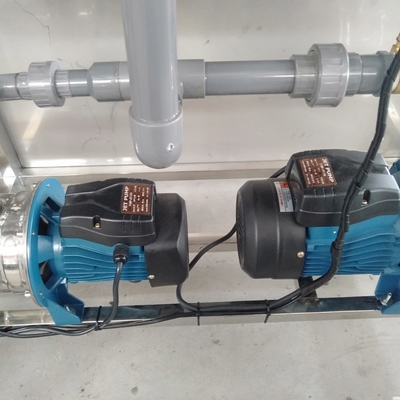 เครื่องบรรจุแกลลอน 80BPH 20L กึ่งอัตโนมัติ ผู้ผลิต