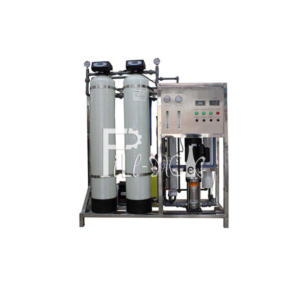 ตัวกรองพื้นฐานของ FRP 500LPH เครื่องบำบัดน้ำระบบ Reverse Osmosis ผู้ผลิต