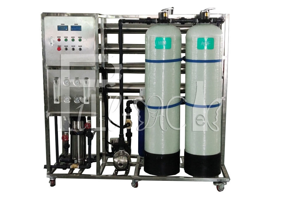 2000LPH น้ำดื่มโรงบำบัดน้ำ RO พร้อมเมมเบรน 4040 สำหรับโรงงานผลิตน้ำ ผู้ผลิต