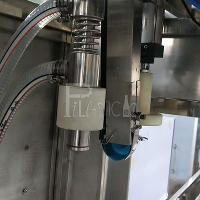 เครื่องบรรจุขวดน้ำ 120bph 3/5 แกลลอน / 20l พร้อมอุปกรณ์โหลดถังอัตโนมัติ